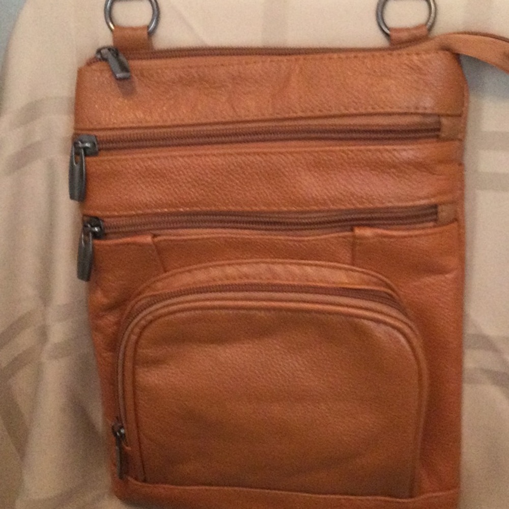 Purses - Picture 12 of 14